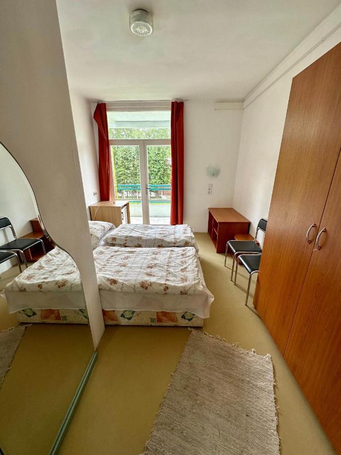 Lelle Beach Club Balatonlelle Luaran gambar